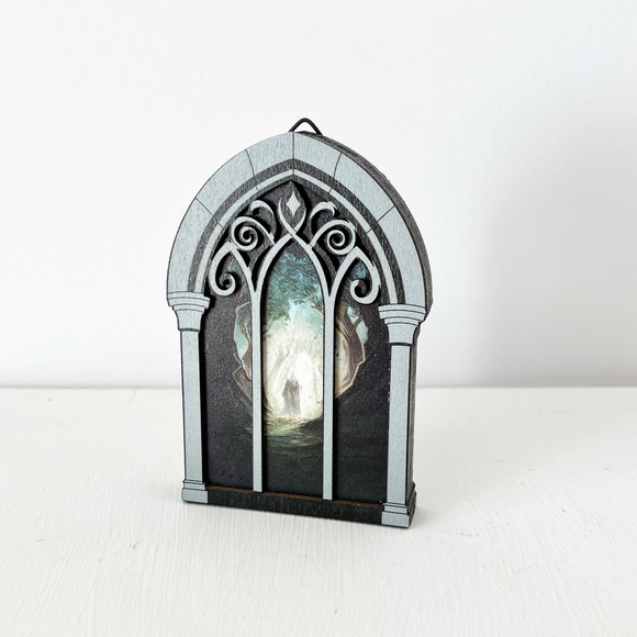 Lord of the Rings Wanderlust Window from Bookish Box Fangorn Forest Gandalf - Picture 1 of 3